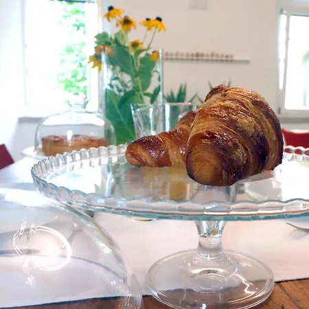 Tricudai Bed & Breakfast